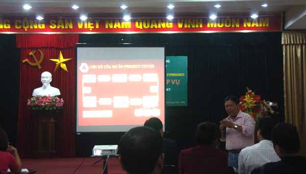 Khai giảng lớp tập huấn Luật Đấu thầu số 43 tại Hà Nội